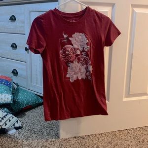 Women’s floral shirt